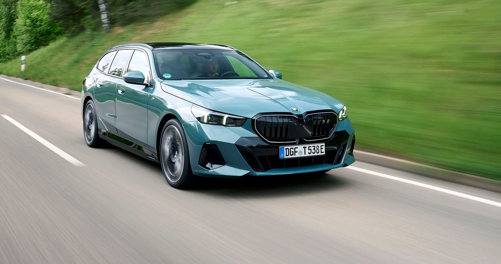 BMW i5 Touring