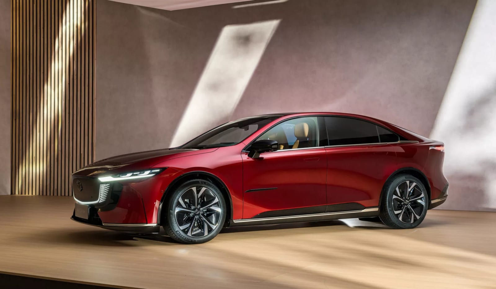 Mazda 6e - billede 2
